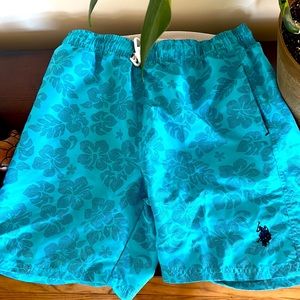 NEVER WORN NEW w/out tags swim trunks